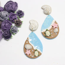 Load image into Gallery viewer, Beach Lover Earrings
